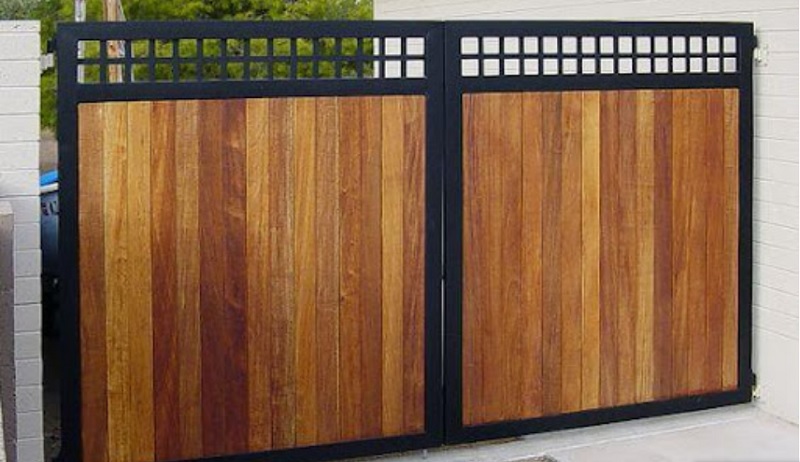 Inspirasi Desain Pagar 2 Pintu yang Estetika dan Memukau